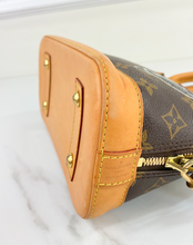 LOUIS VUITTON ALMA BB WORLD TOUR LIMITED EDITION