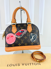 LOUIS VUITTON ALMA BB WORLD TOUR LIMITED EDITION