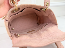 DIOR LADY CANNAGE D-LITE PINK EMBROIDERED BAG