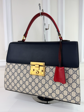 GUCCI PADLOCK TOP HANDLE GG SUPREME MEDIUM