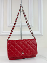 CHANEL WOC CALSSIC QUILTED LAMBSKIN RED