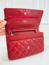 CHANEL WOC CALSSIC QUILTED LAMBSKIN RED