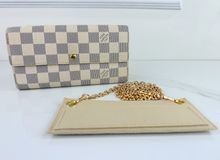 LOUIS VUITTON WALLET SARAH AZUR WOC