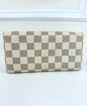 LOUIS VUITTON WALLET SARAH AZUR WOC