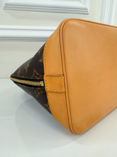 LOUIS VUITTON ALMA PM WITH STRAP