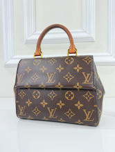 LOUIS VUITTON CLUNY MINI (NEW MODEL)