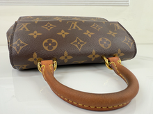 LOUIS VUITTON CLUNY MINI (NEW MODEL)
