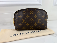 LOUIS VUITTON COSMETIC POUCH CA1023