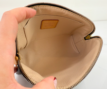 LOUIS VUITTON COSMETIC POUCH CA1023