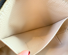 LOUIS VUITTON COSMETIC POUCH CA1023