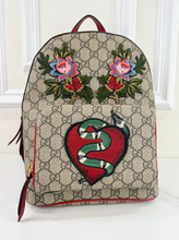 GUCCI GG KINGSNAKE HEART BACKPACK