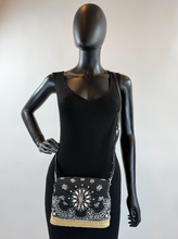 YSL BANDANA RAFFIA TOY LOULOU BAG - LIMITED EDITION