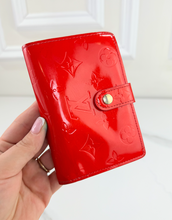 LOUIS VUITTON WALLET FRENCH PURSE COMPACT VERNIS RED