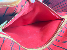 LOUIS VUITTON NEVERFULL MM MONO CHERRY RED INTERIOR