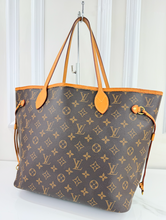 LOUIS VUITTON NEVERFULL MM MONO CHERRY RED INTERIOR