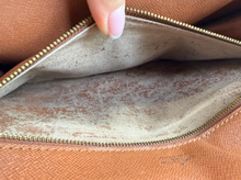 LOUIS VUITTON MONCEAU 28 CROSSBODT