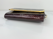 LOUIS VUITTON VERNIS ROSSMORE PM AMARANTE