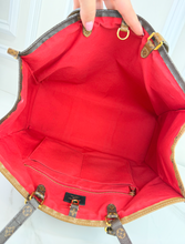 LOUIS VUITTON ON THE GO GM REVERSE