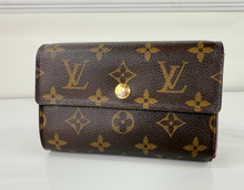 LOUIS VUITTON WALLET ALEXANDRA MONOGRAM CA1058