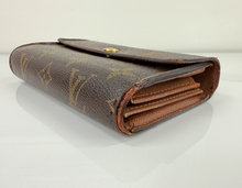 LOUIS VUITTON WALLET ALEXANDRA MONOGRAM CA1058