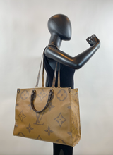 LOUIS VUITTON ON THE GO GM REVERSE
