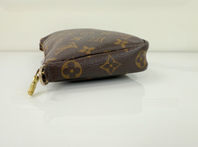LOUIS VUITTON POCHETTE ACCESSORIES CROSSBODY AR0040