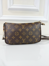 LOUIS VUITTON POCHETTE ACCESSORIES CROSSBODY AR0040