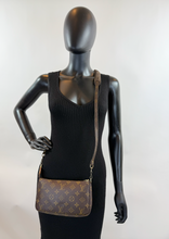 LOUIS VUITTON POCHETTE ACCESSORIES CROSSBODY AR0040