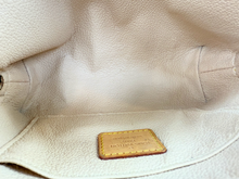 LOUIS VUITTON COSMETIC POUCH MONOGRAM