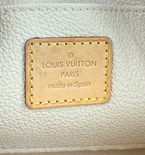 LOUIS VUITTON COSMETIC POUCH MONOGRAM