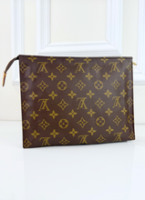 LOUIS VUITTON TOILETRY POUCH 26 MONOGRAM TH8905