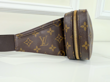 LOUIS VUITTON BUM BAG GERONIMOS MONOGRAM