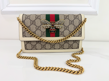 GUCCI GG SUPREME WEB QUEEN MARGARET WOC