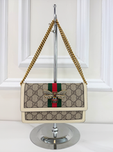 GUCCI GG SUPREME WEB QUEEN MARGARET WOC