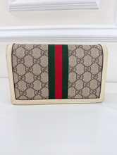GUCCI GG SUPREME WEB QUEEN MARGARET WOC