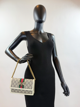 GUCCI GG SUPREME WEB QUEEN MARGARET WOC