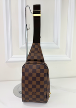 LOUIS VUITTON BUM BAG GERONIMOS DE CA1003