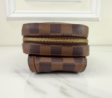 LOUIS VUITTON BUM BAG GERONIMOS DE CA1003