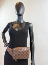 LOUIS VUITTON BUM BAG GERONIMOS DE CA1003