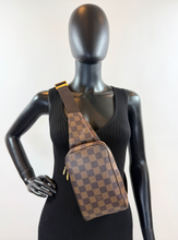 LOUIS VUITTON BUM BAG GERONIMOS DE CA1003