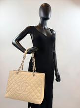 CHANEL CAVIAR QUILTED GRAND SHOPPING TOTE BEIGE & SILVER