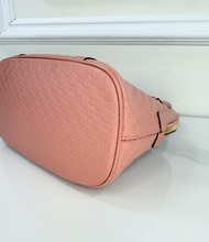 GUCCI MICROGUSSISSIMA MINI DOME BAG IN PINK