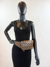 LOUIS VUITTON BUM BAG GERONIMOS DE CA0065