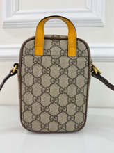 GUCCI NEO VINTAGE DOUBLE ZIP MINI MESSENGER