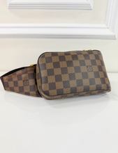 LOUIS VUITTON BUM BAG GERONIMOS DE CA0064