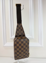 LOUIS VUITTON BUM BAG GERONIMOS DE CA0064