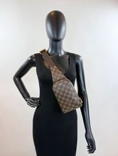 LOUIS VUITTON BUM BAG GERONIMOS DE CA0064