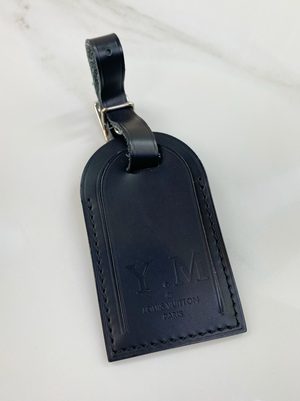 LUGGAGE TAG WITH INITIAL Y.M