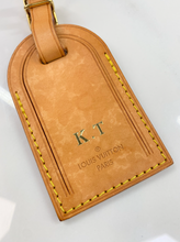 LUGGAGE TAG WITH INITIAL K.T