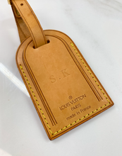 LUGGAGE TAG WITH INITIAL S.K